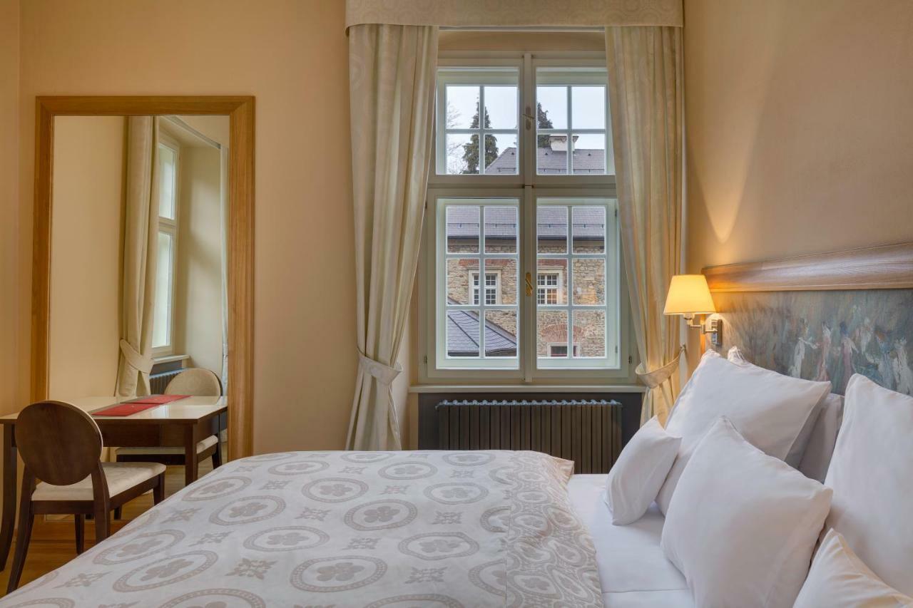 Chateau Heralec Boutique Hotel & Spa By L'Occitane Eksteriør billede